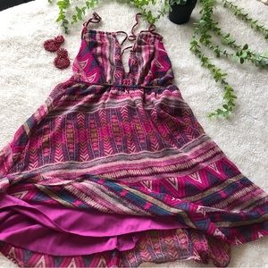 Dee Elle Multi color dress SZ S